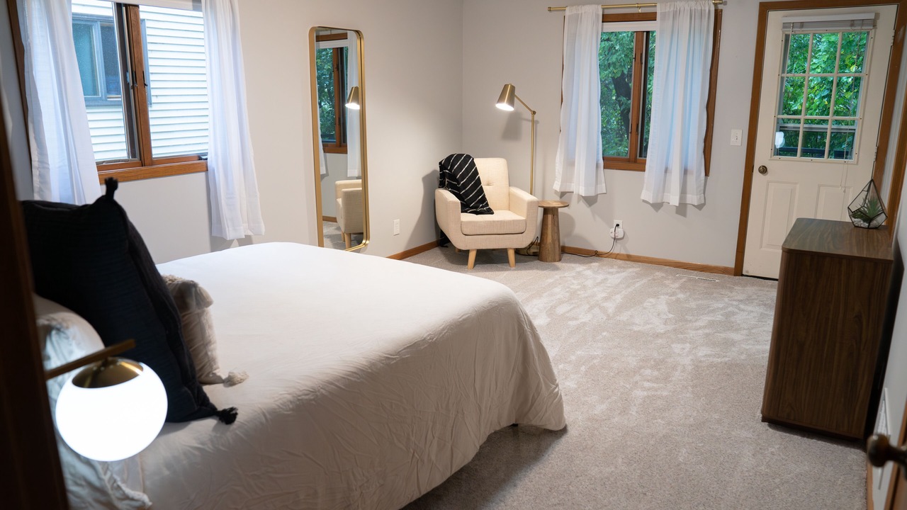 Photo of Bedroom in Hopkins