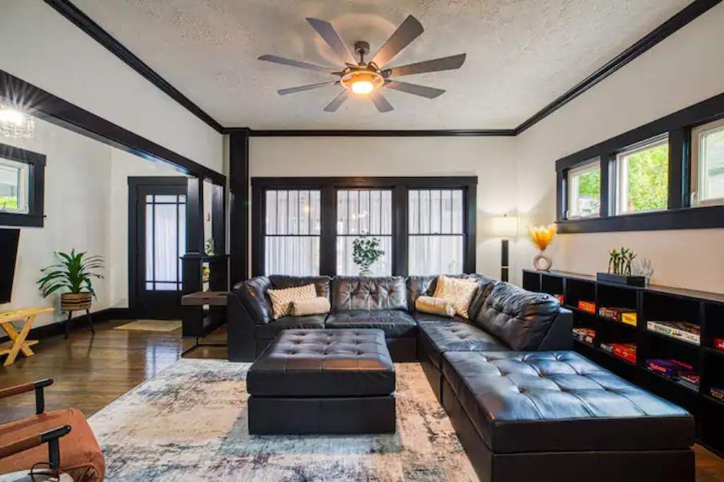 Photo of Livingroom in New Albany