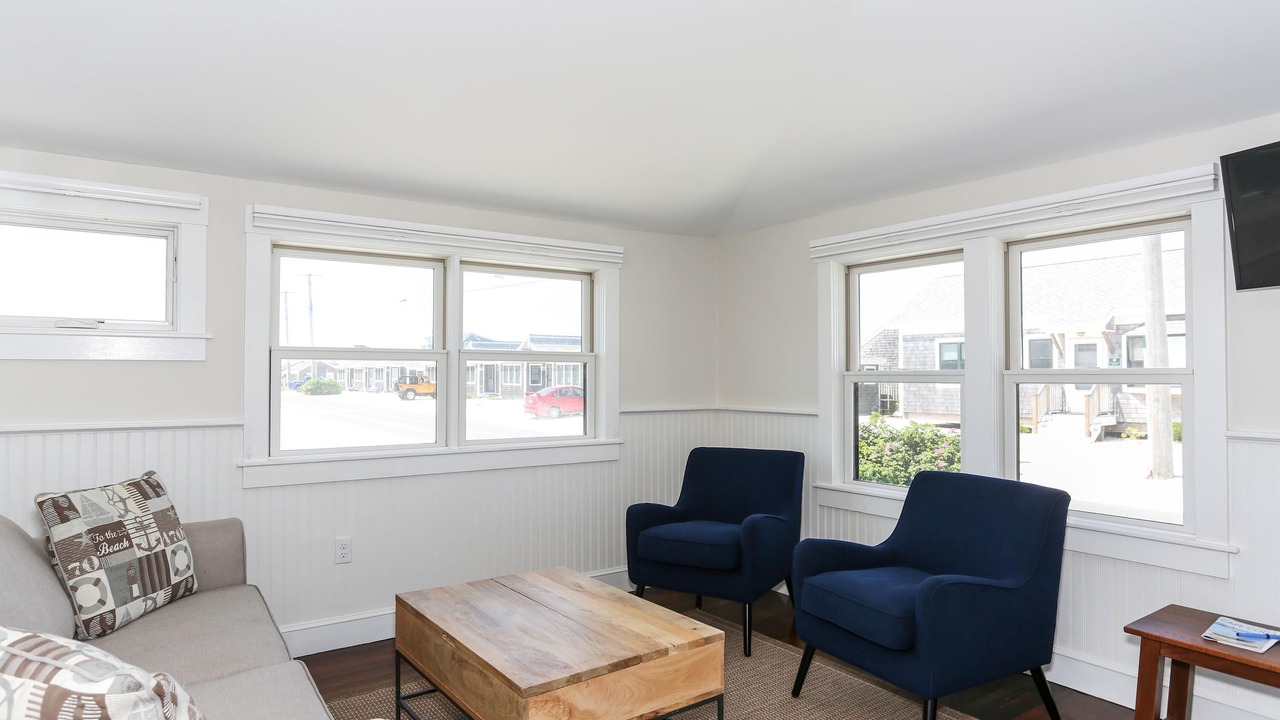 Photo of Livingroom in North Truro