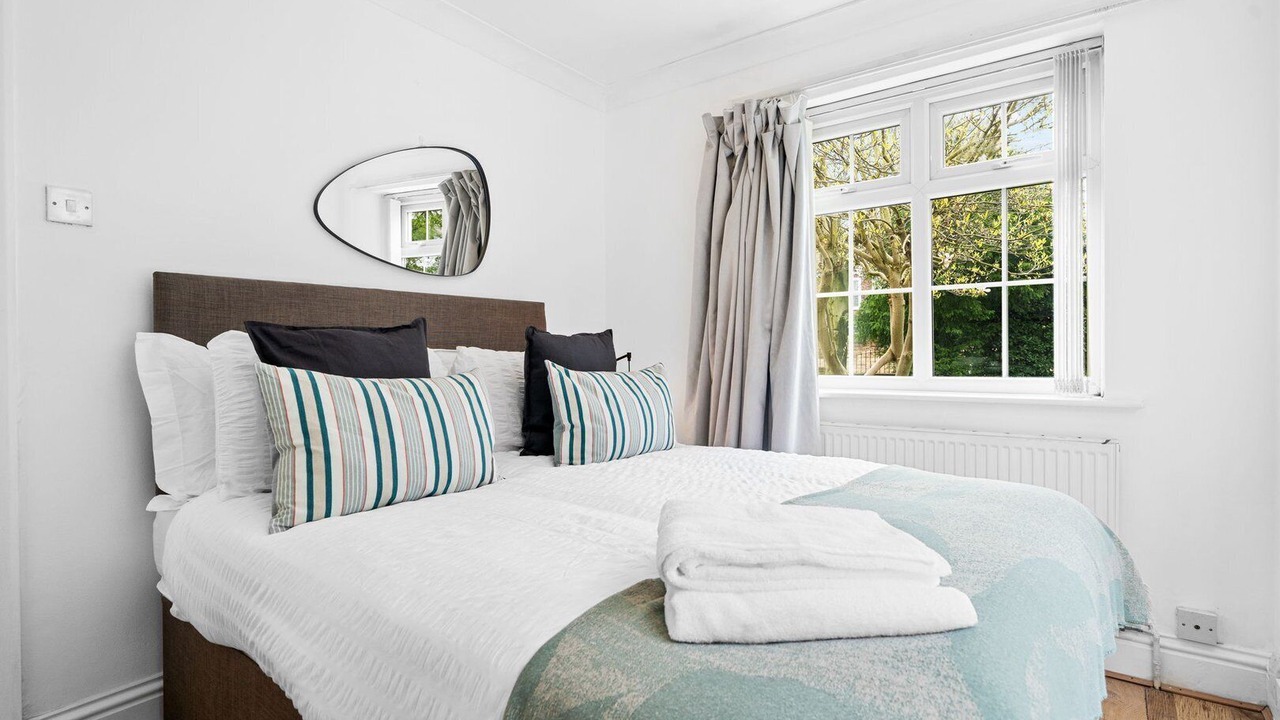 Photo of Bedroom in Bramcote