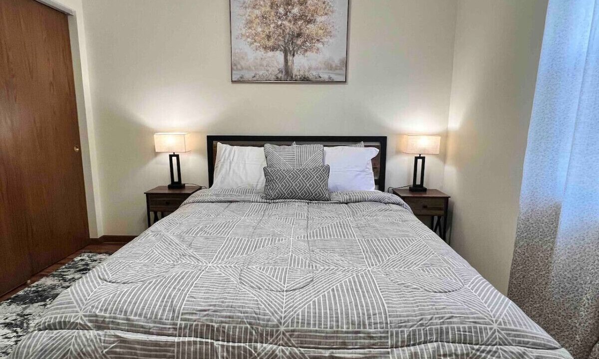 Photo of Bedroom in Orange Prairie