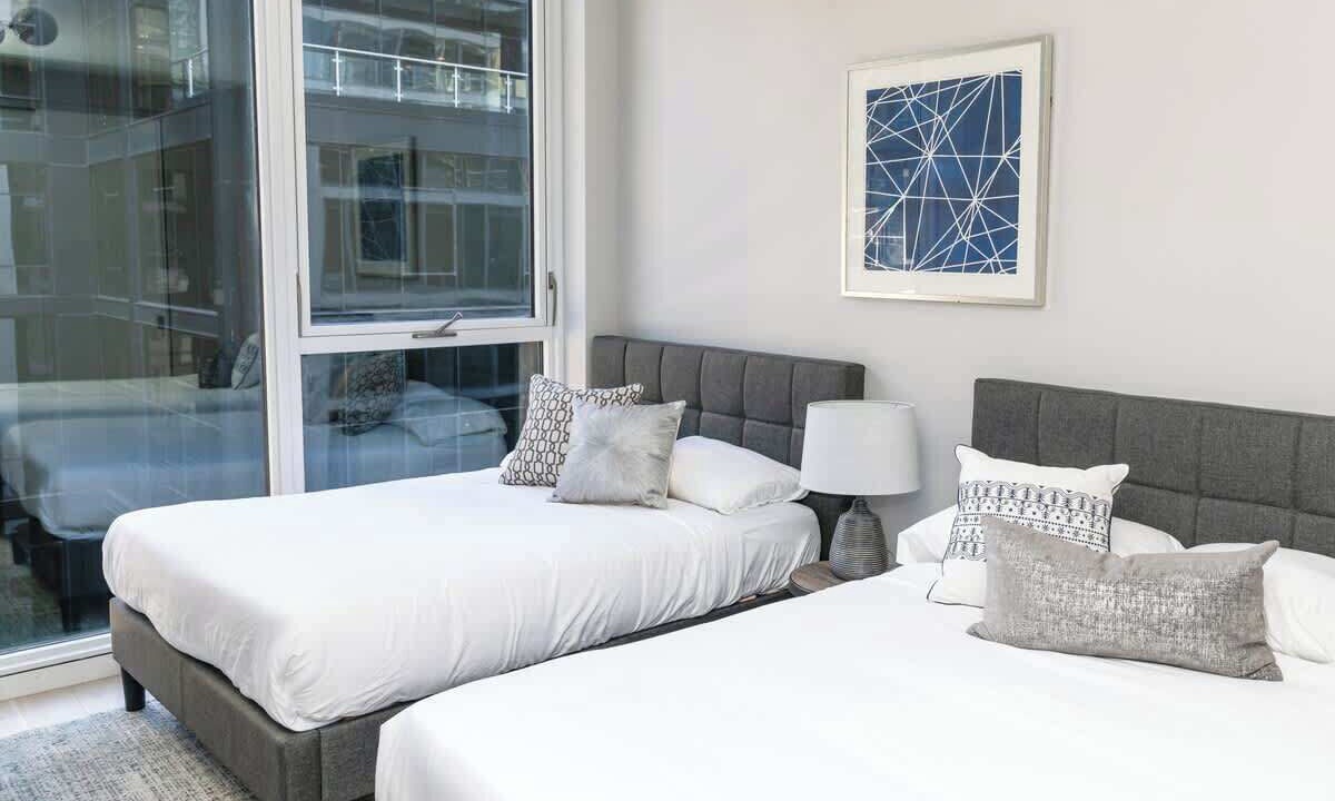 Photo of Bedroom in Near North Side