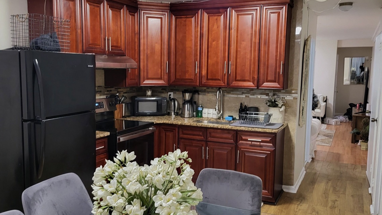 Photo of Kitchen in Astoria Heights