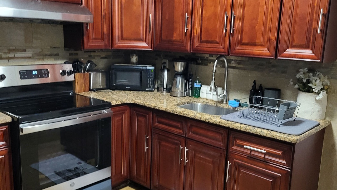 Photo of Kitchen in Astoria Heights