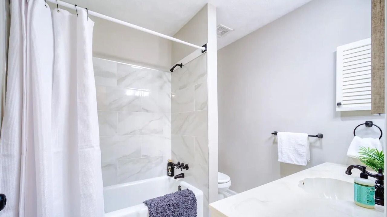 Photo of Bathroom in Hyde Park