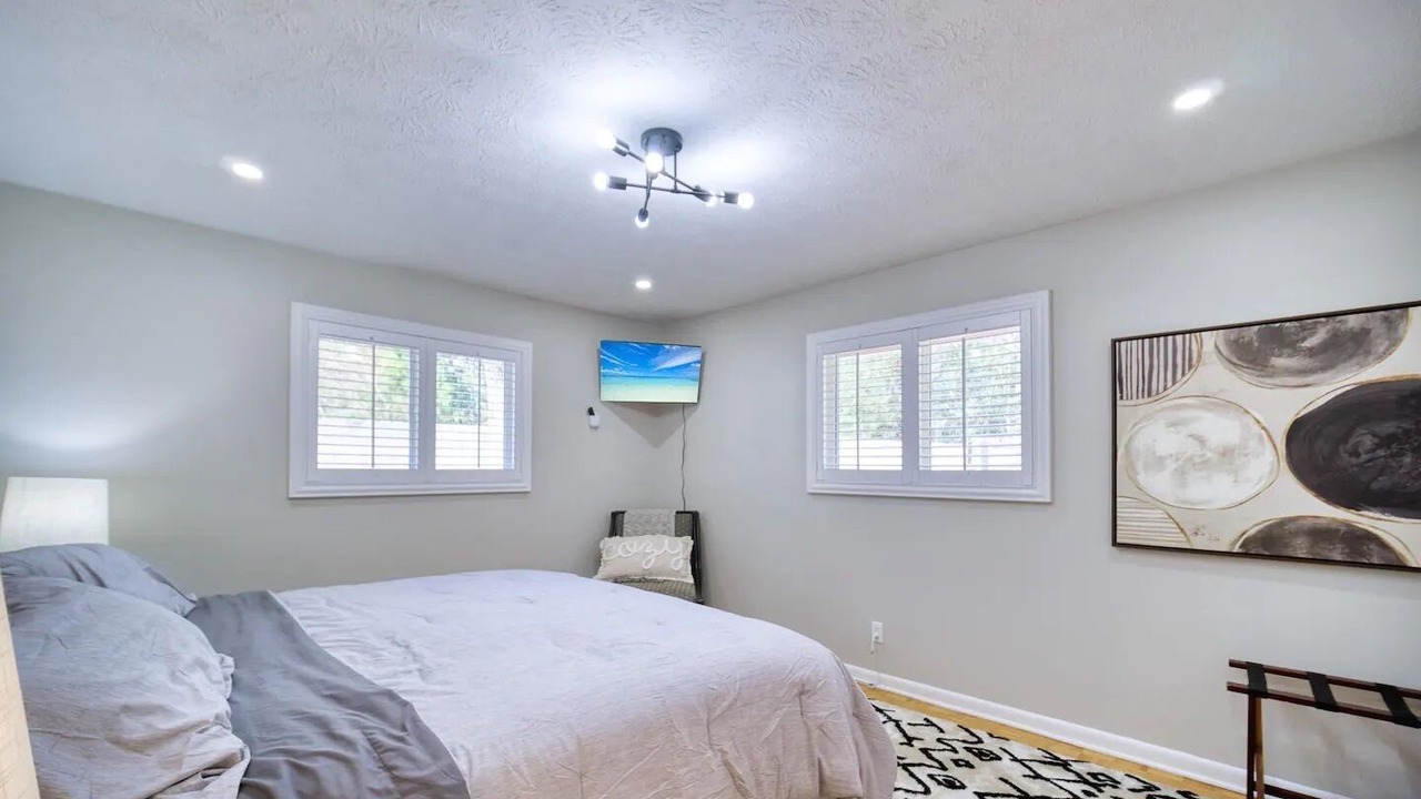Photo of Bedroom in Hyde Park