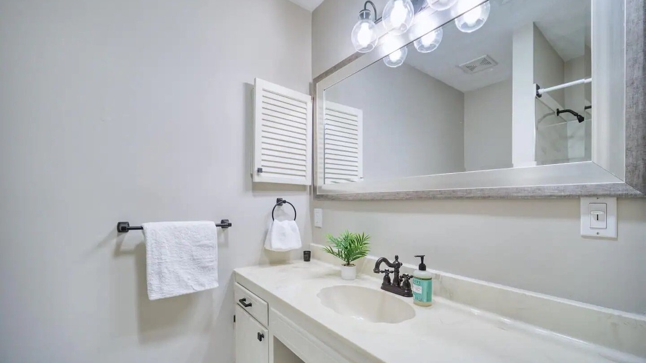 Photo of Bathroom in Hyde Park