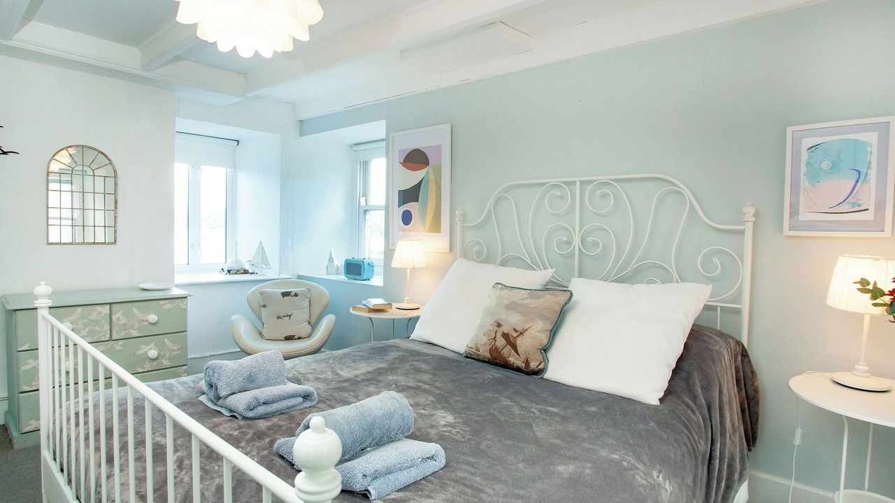 Photo of Others in Polruan