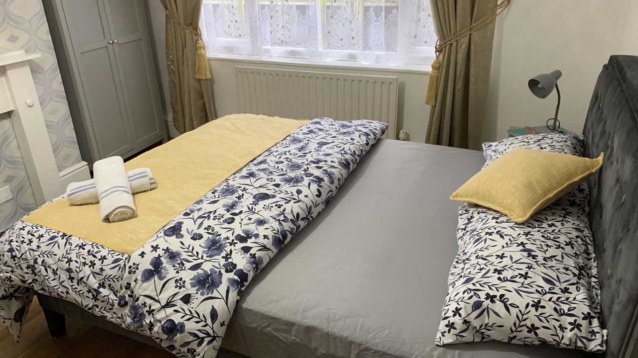 Photo of Bedroom in Farnham