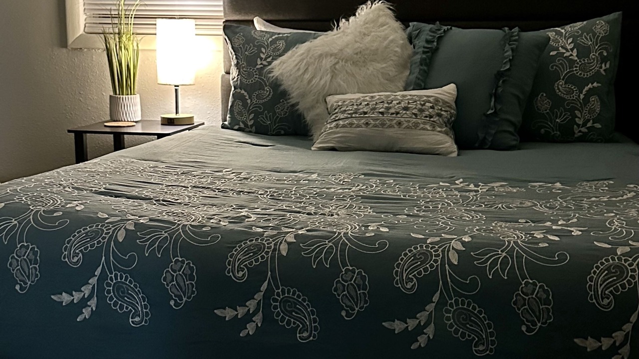 Photo of Bedroom in Crestline