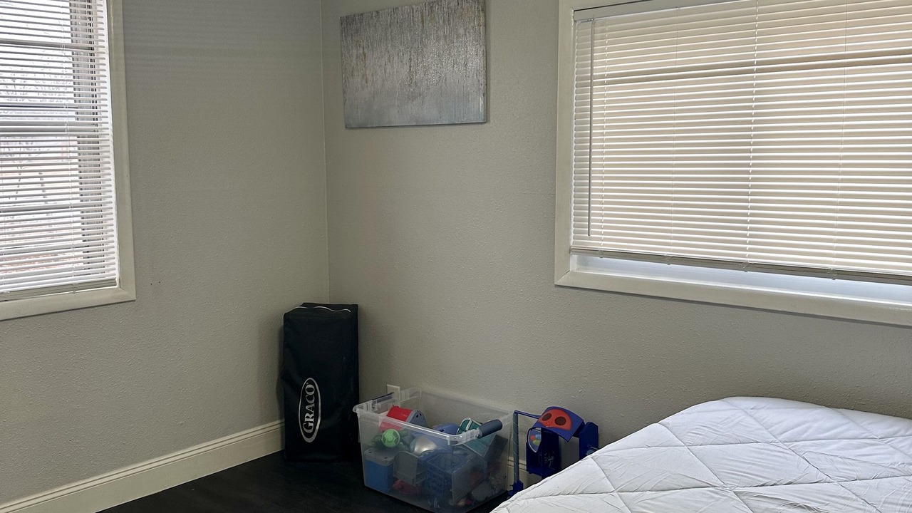 Photo of Bedroom in Crestline