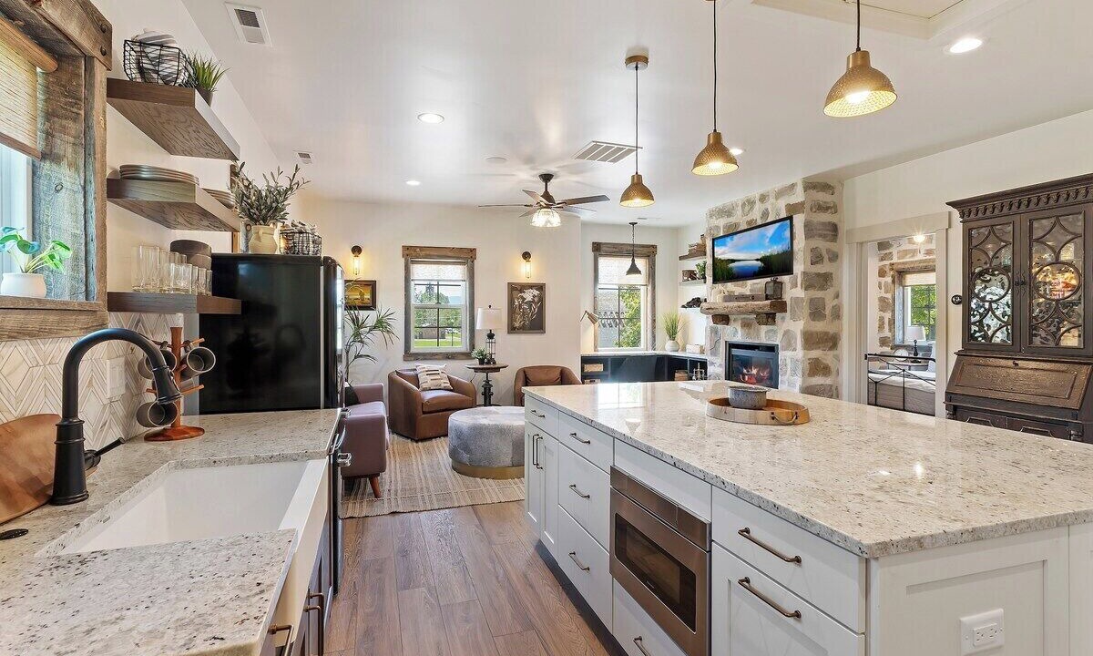 Photo of Kitchen in Midway