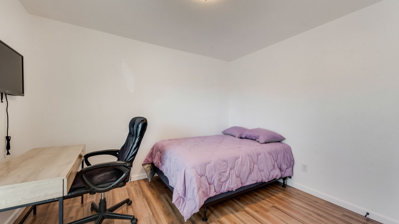 Photo of Bedroom in River Oaks