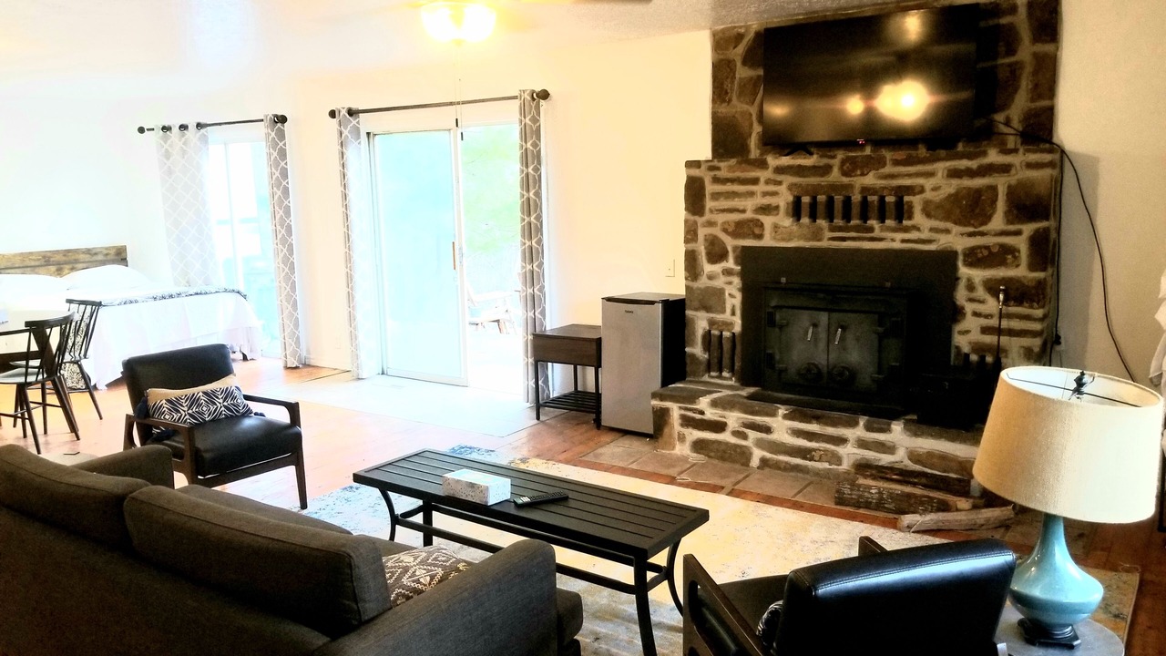 Photo of Livingroom in Lakeview