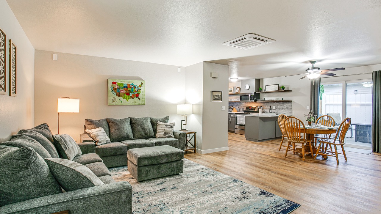 Photo of Others in Enumclaw