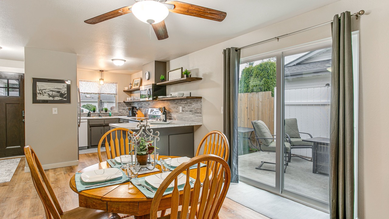 Photo of Others in Enumclaw