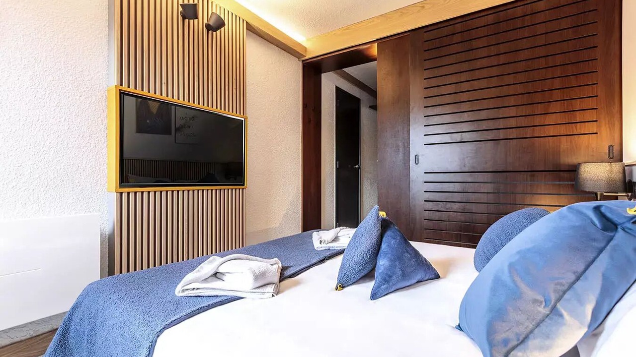 Photo of Bedroom in Arc-2000