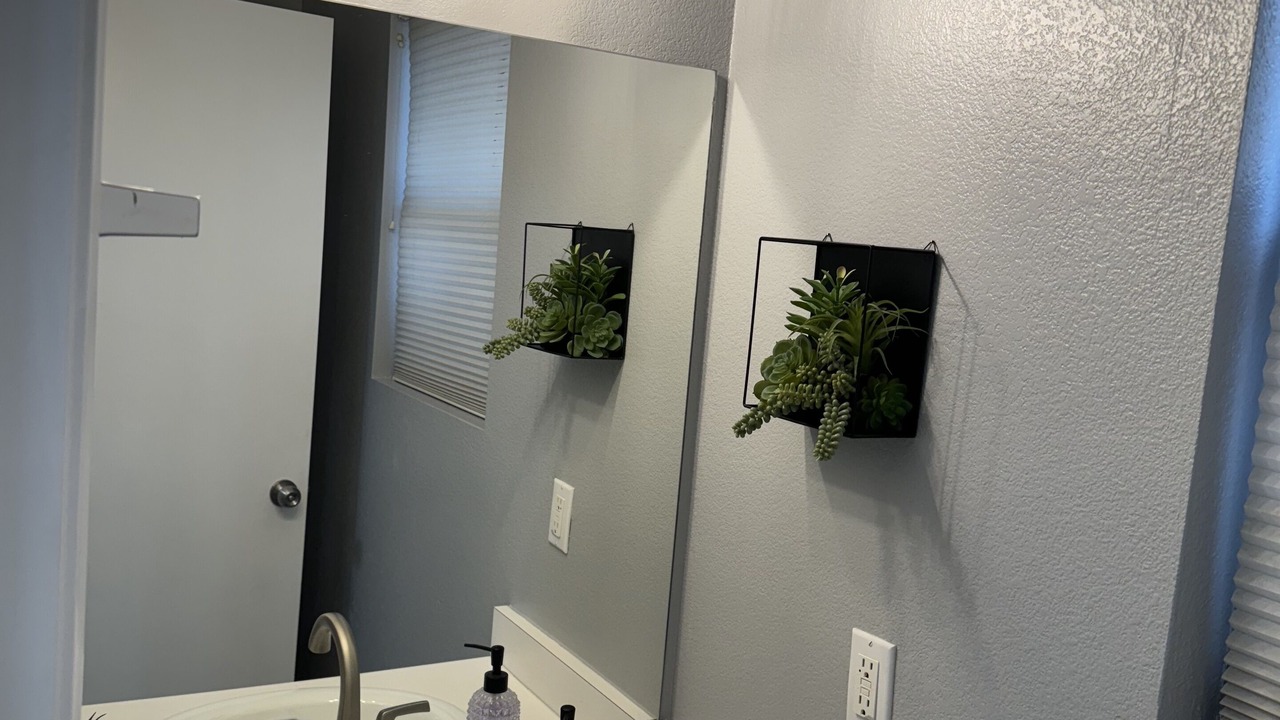 Photo of Bathroom in Enterprise