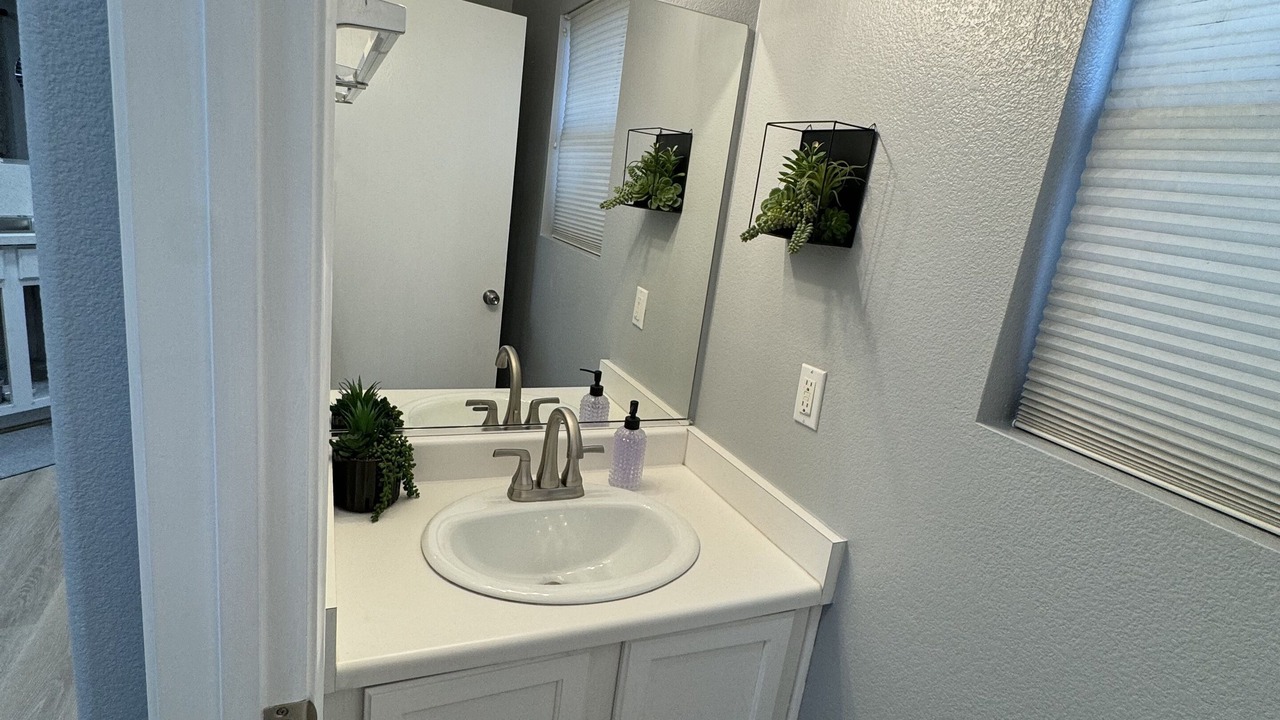 Photo of Bathroom in Enterprise