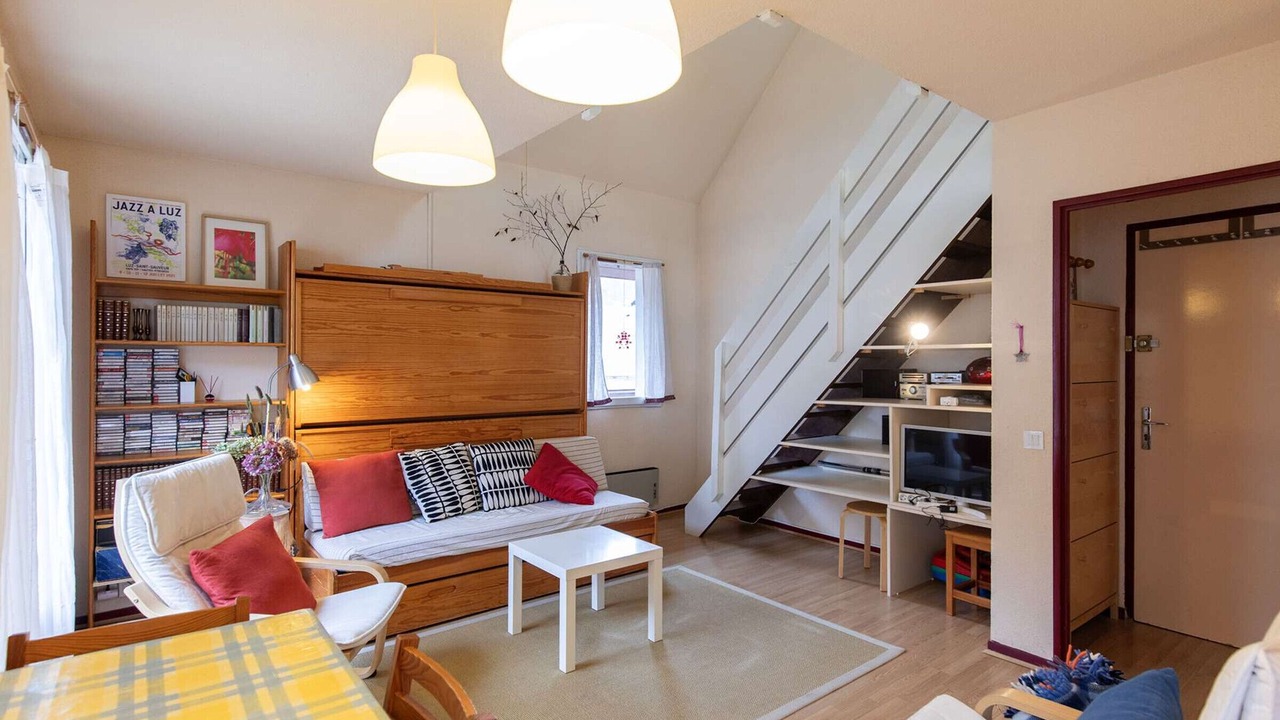 Photo of Livingroom in Esquieze-Sere