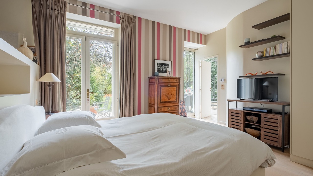 Photo of Bedroom in Parchamp–Albert Kahn