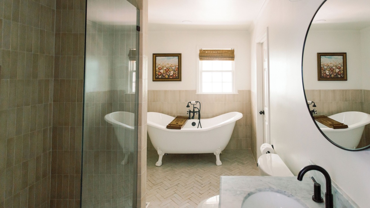 Photo of Bathroom in Barium Springs