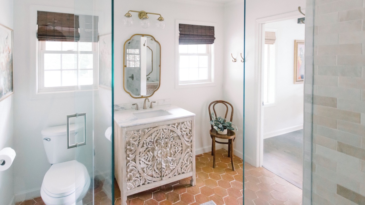 Photo of Bathroom in Barium Springs