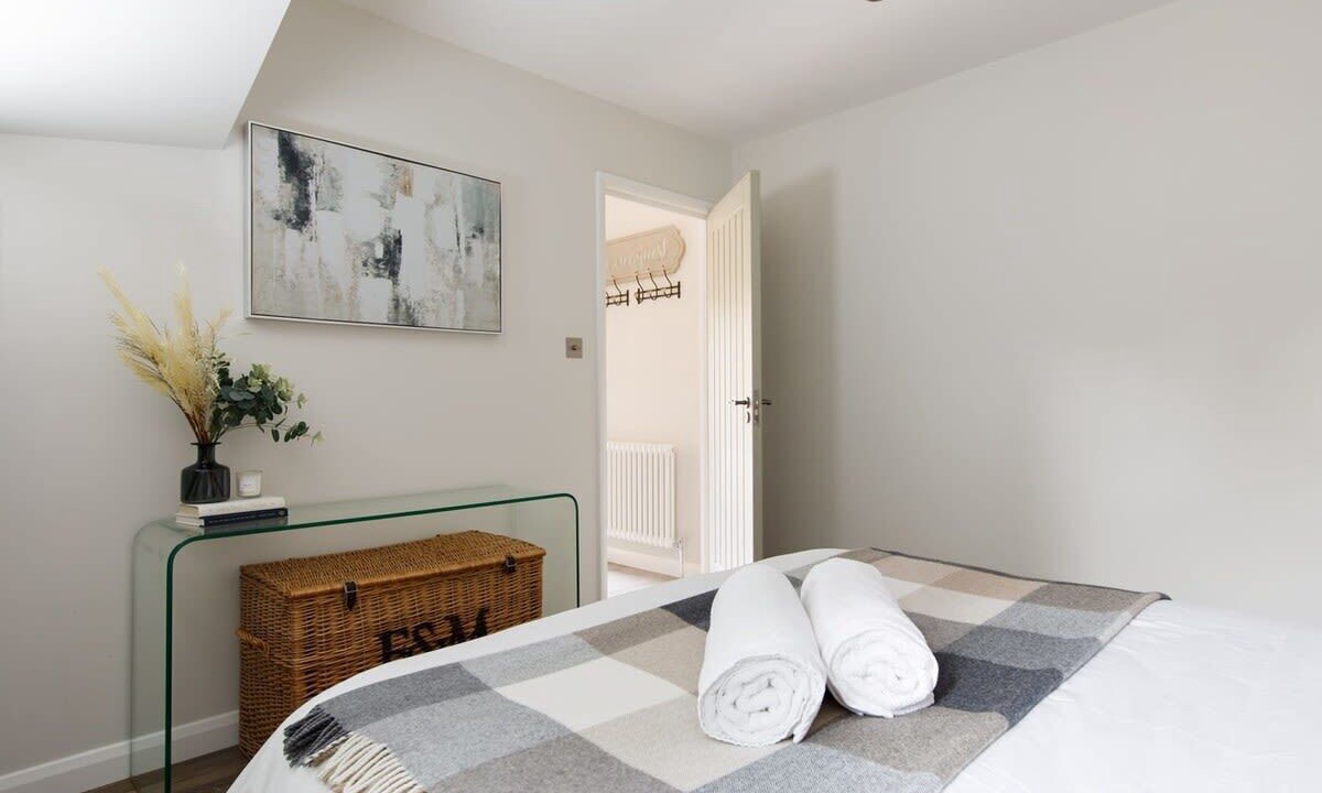 Photo of Bedroom in Funtington