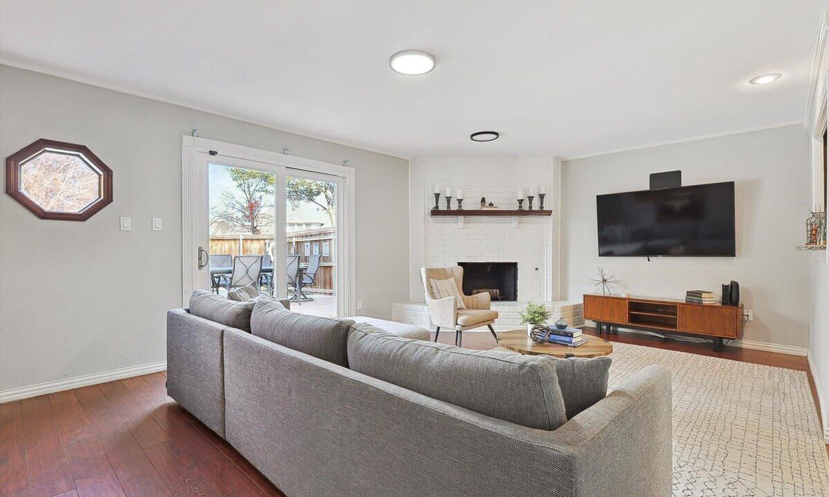 Photo of Livingroom in Plano