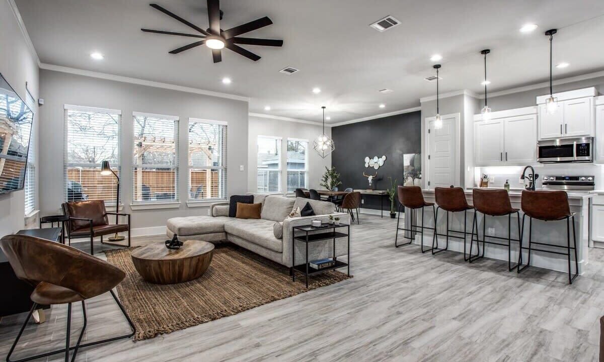 Photo of Bedroom in West Dallas