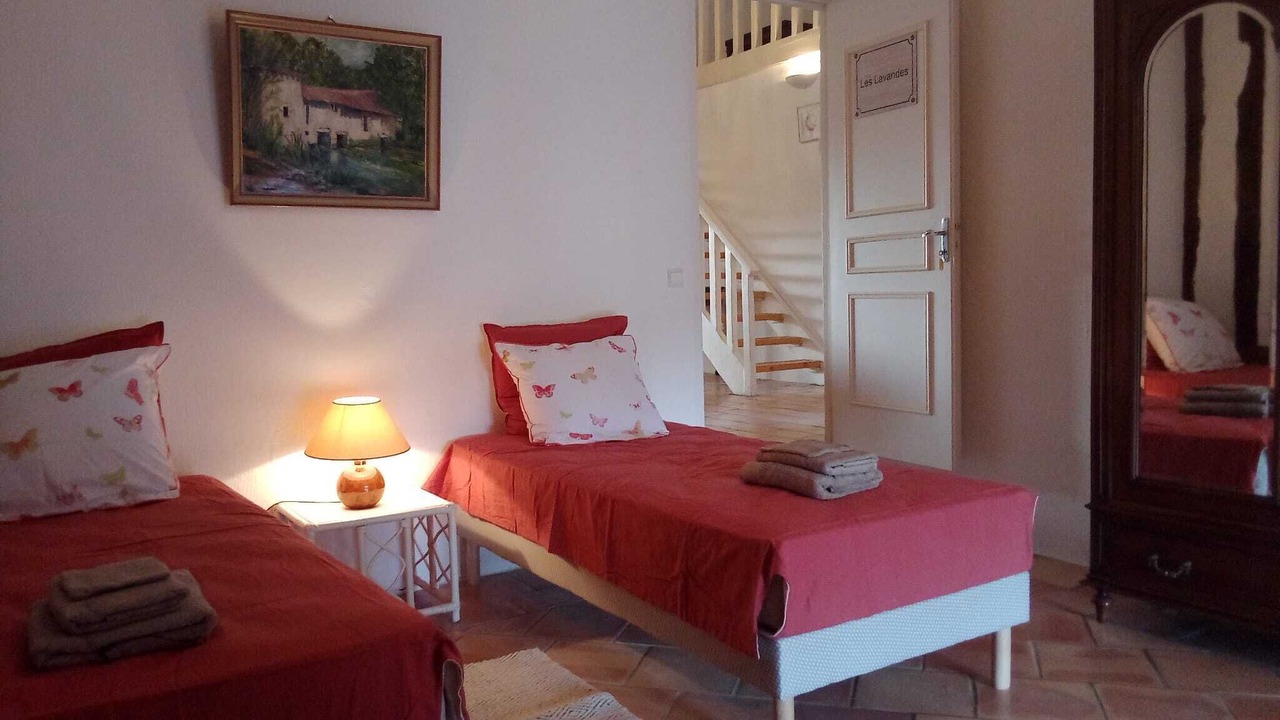 Photo of Bedroom in Monbahus