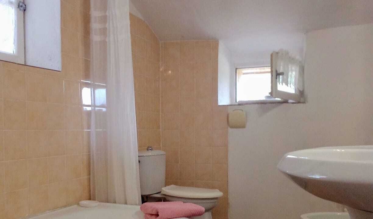 Photo of Bathroom in Monbahus