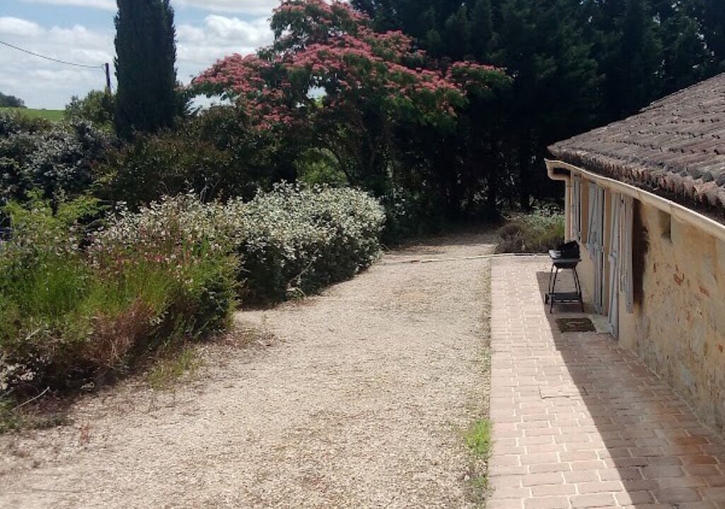 Photo of Outdoor in Monbahus