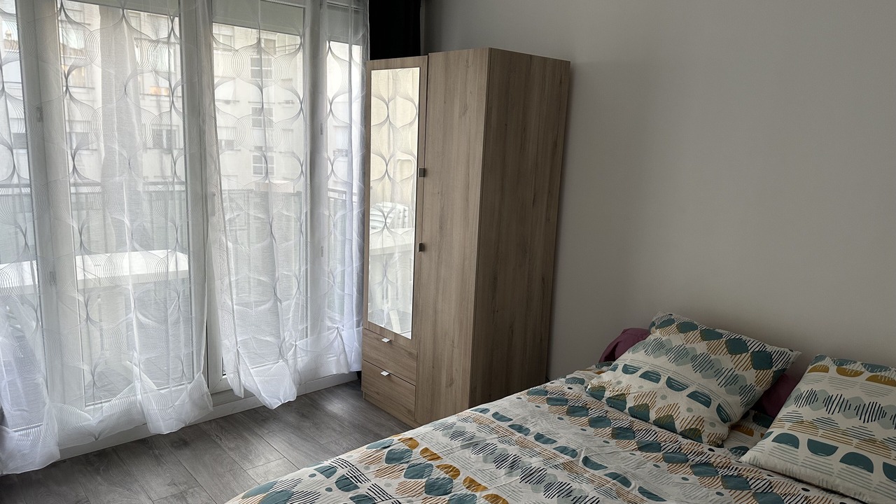 Photo of Bedroom in Montrouge