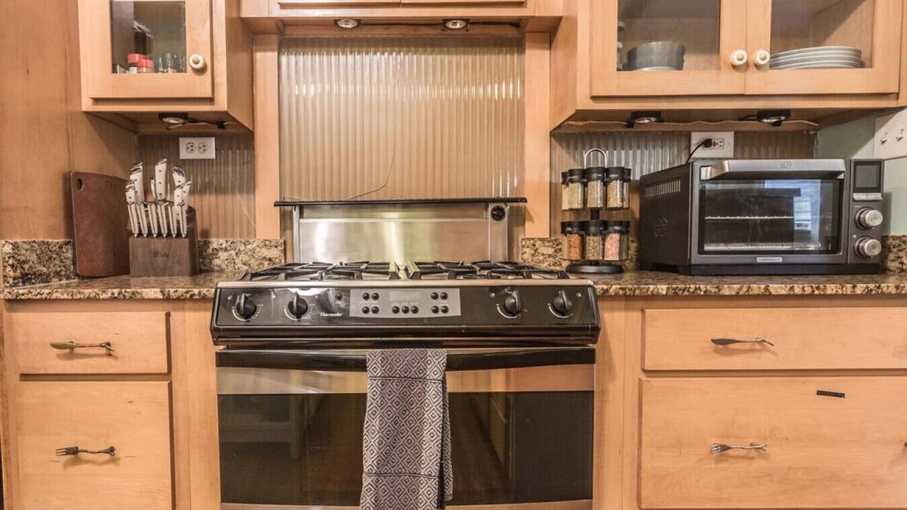 Photo of Kitchen in Maple Ridge
