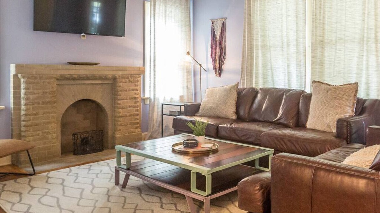 Photo of Livingroom in Maple Ridge