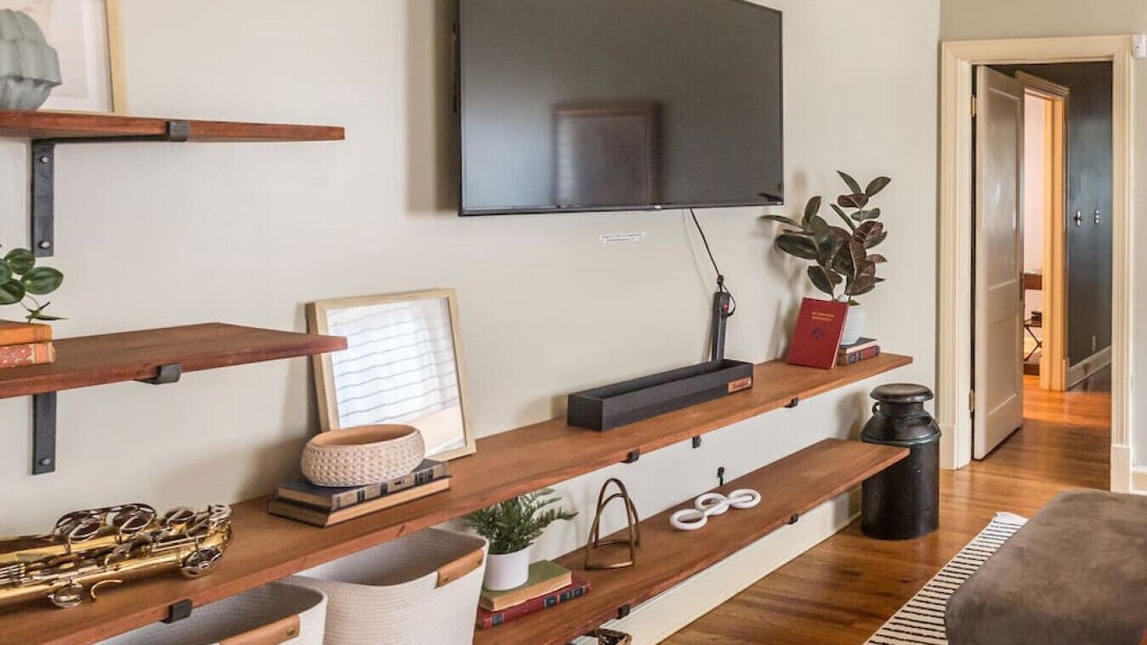 Photo of Livingroom in Maple Ridge