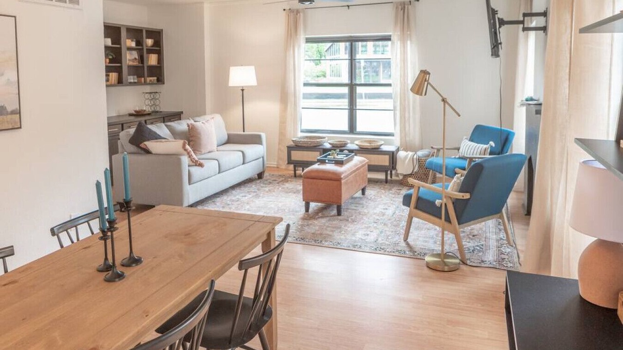 Photo of Livingroom in Maple Ridge