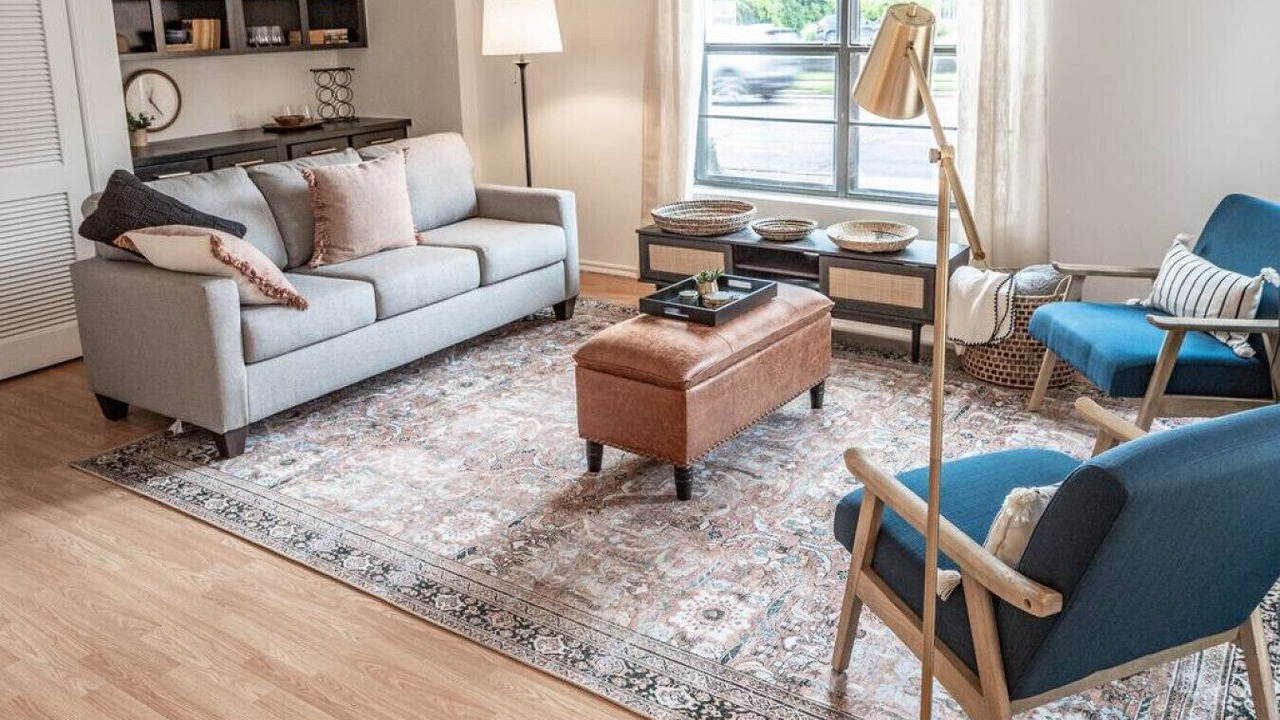 Photo of Livingroom in Maple Ridge
