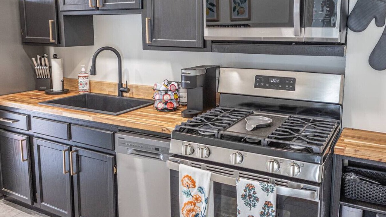 Photo of Kitchen in Maple Ridge