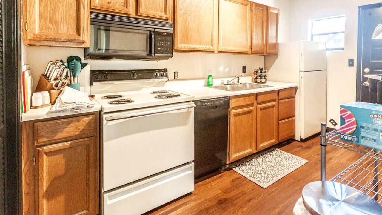 Photo of Kitchen in Maple Ridge
