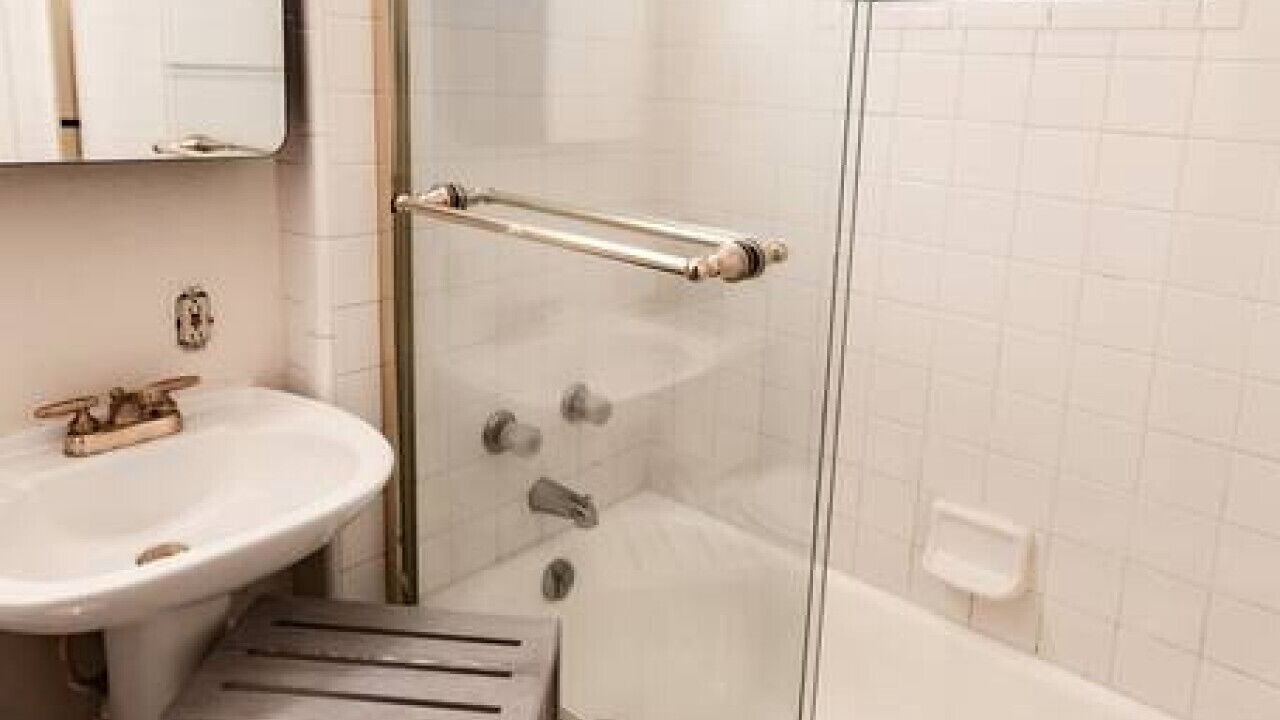 Photo of Bathroom in Maple Ridge