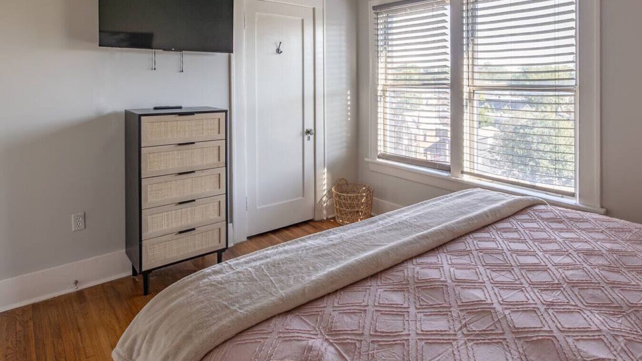 Photo of Bedroom in Maple Ridge