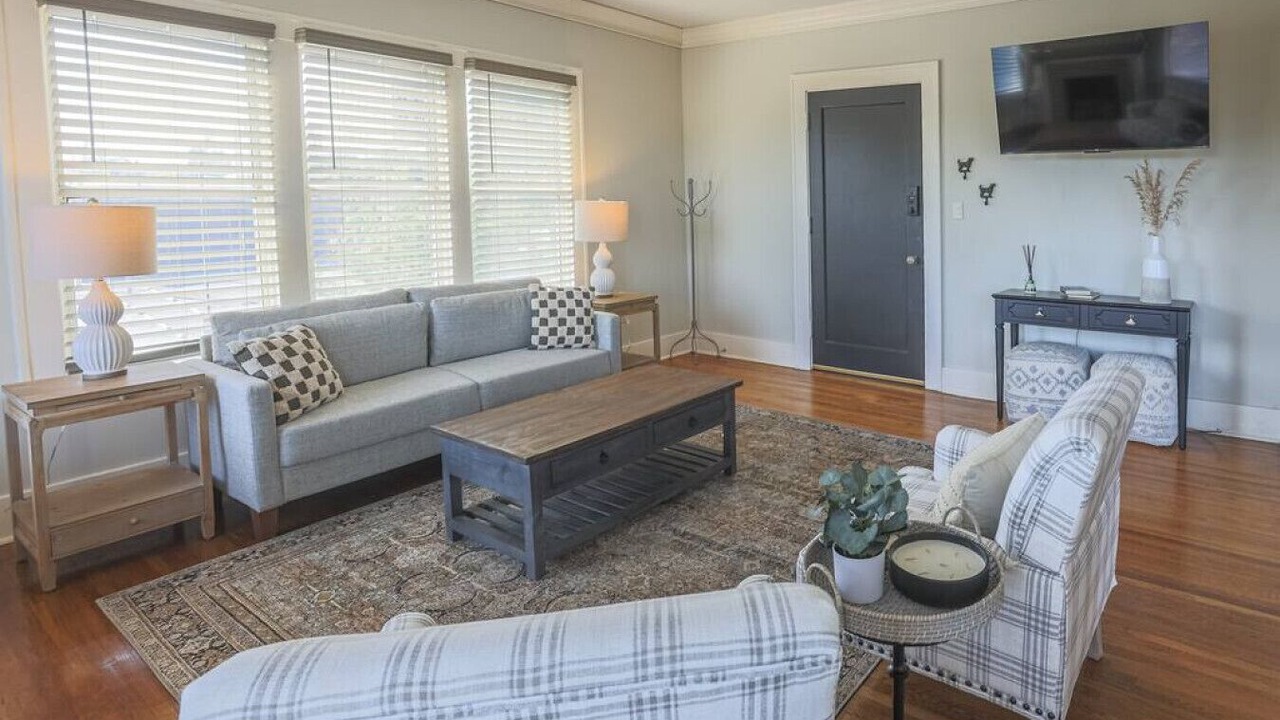 Photo of Livingroom in Maple Ridge