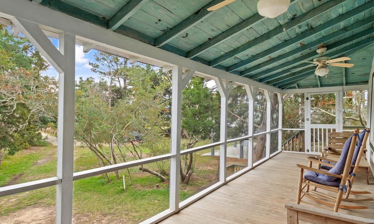 Photo of Patio Balcony in Pawleys Island