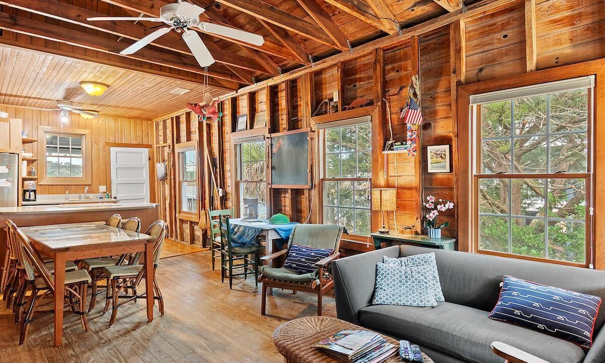 Photo of Livingroom in Pawleys Island