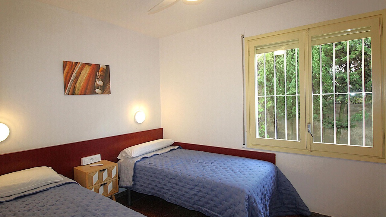Photo of Bedroom in Llanca