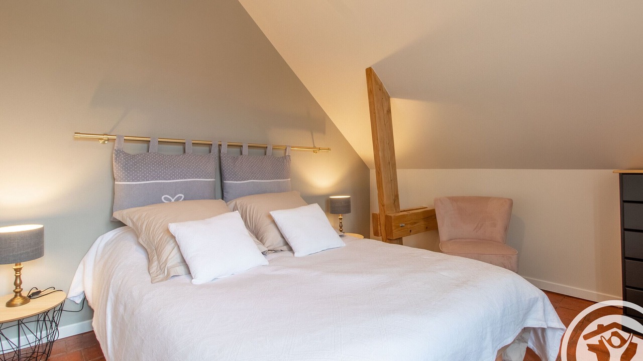 Photo of Bedroom in La Menitre