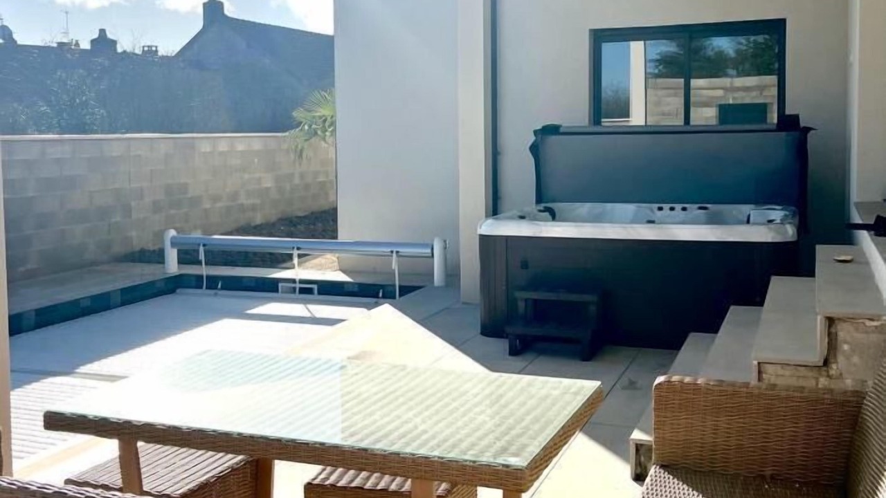 Photo of Patio Balcony in Corcelles-les-Monts