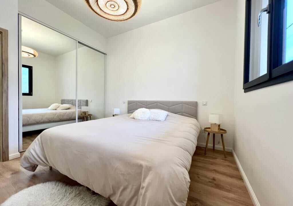 Photo of Bedroom in Corcelles-les-Monts